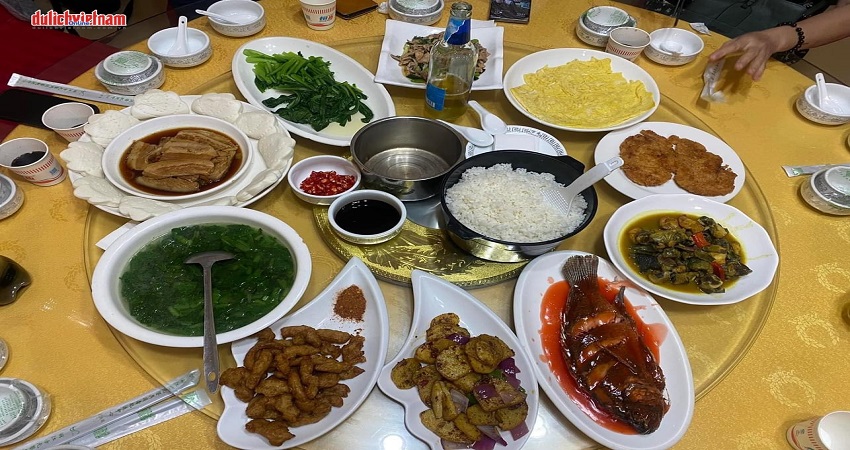 Nhà hàng