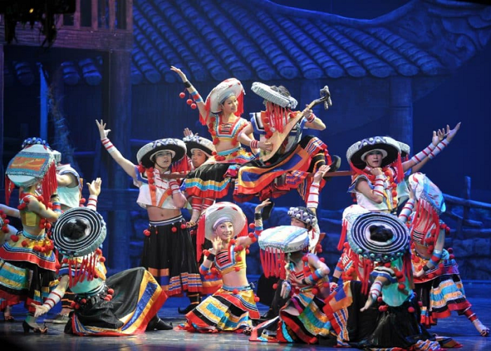 Vui chơi, tham quan