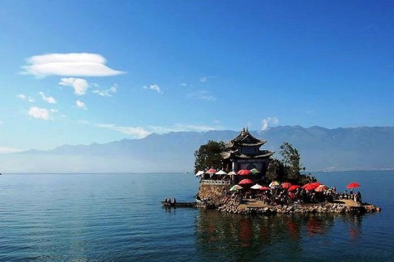 Hồ Nhĩ Hải