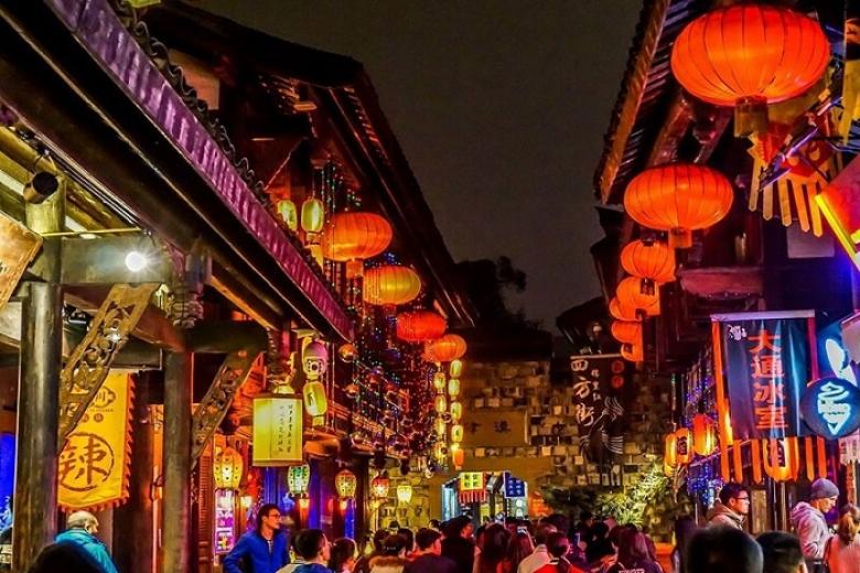 Phố cổ Cẩm Lý