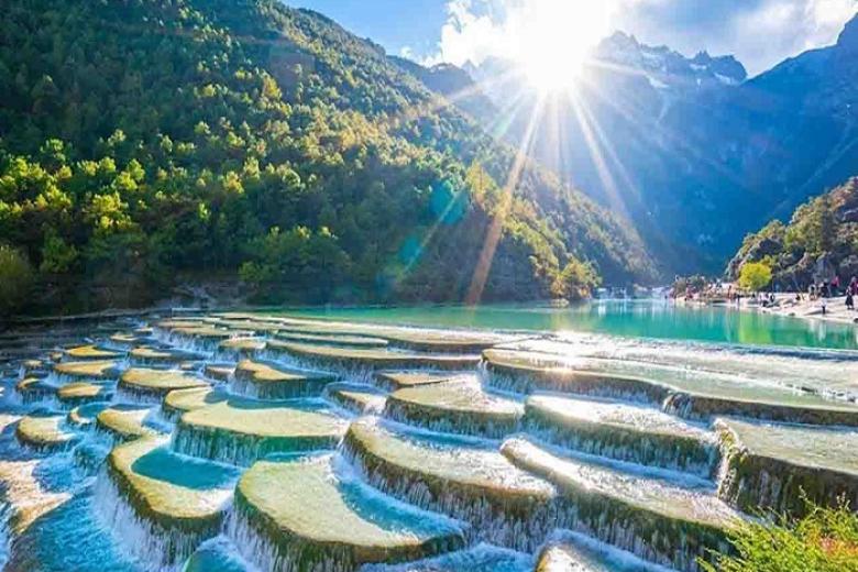 Thung lũng Lam Nguyệt