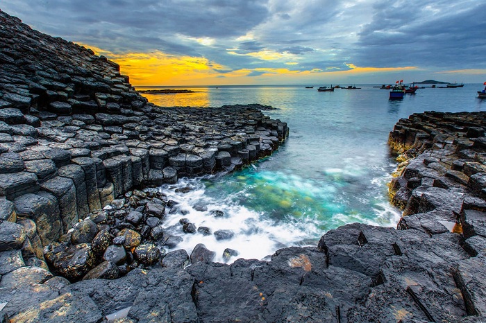 Tour du lịch Phú Yên Ghềnh Đá Đĩa