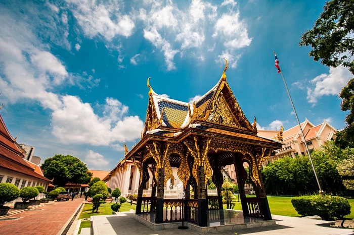 ghé thăm bảo tàng khi đi tour du lịch Thái Lan