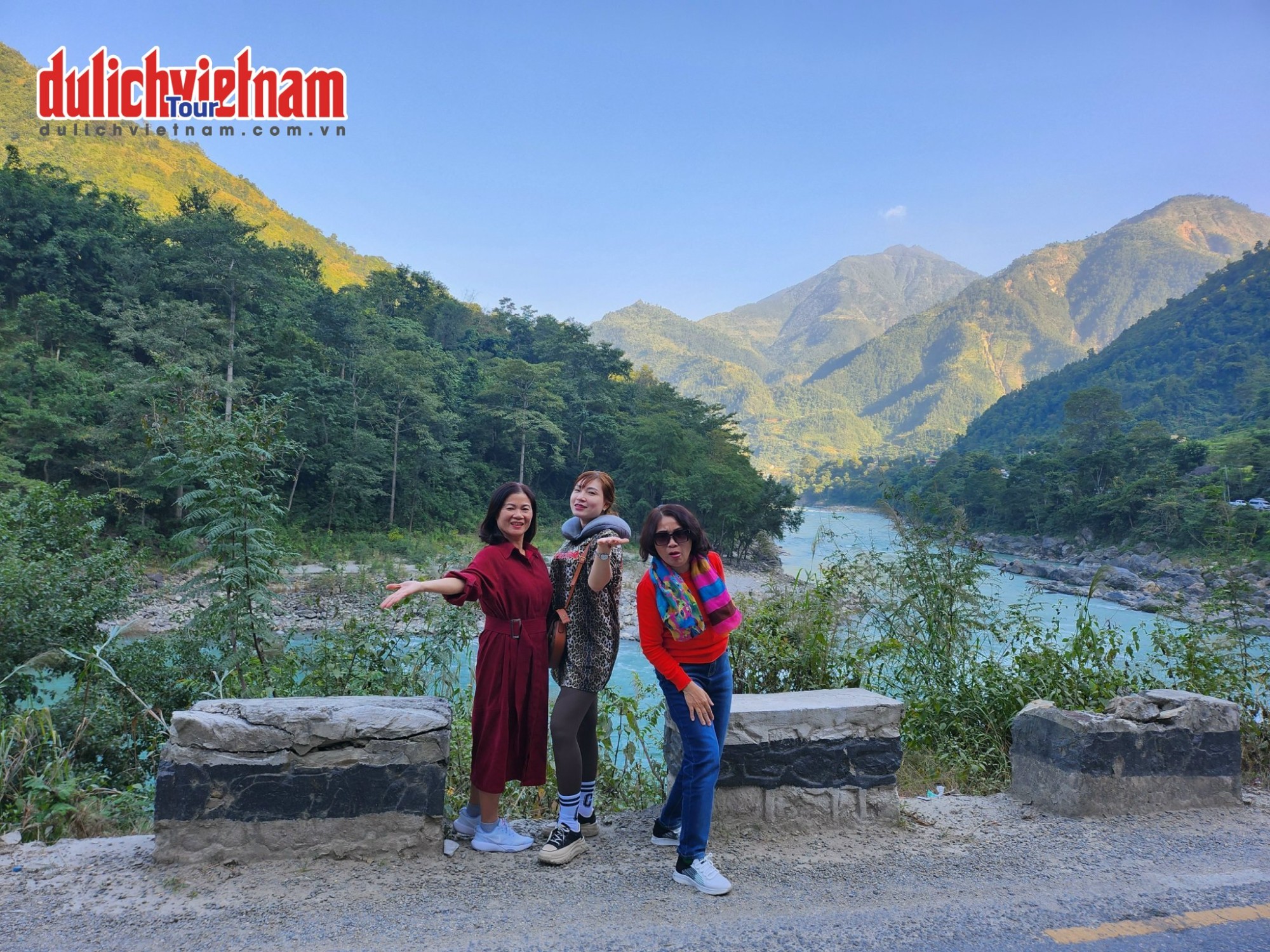 Vui chơi tham quan