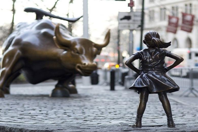 Biểu tượng con bò phố Wall - Charging Bull