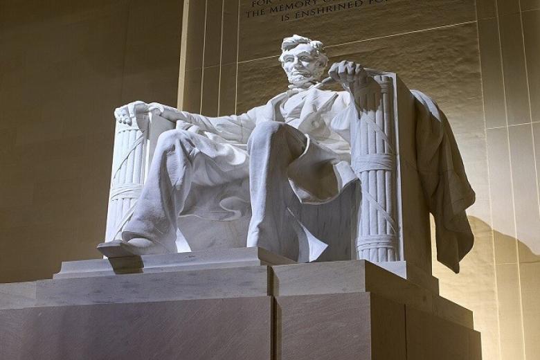 Nhà tưởng niệm Lincoln