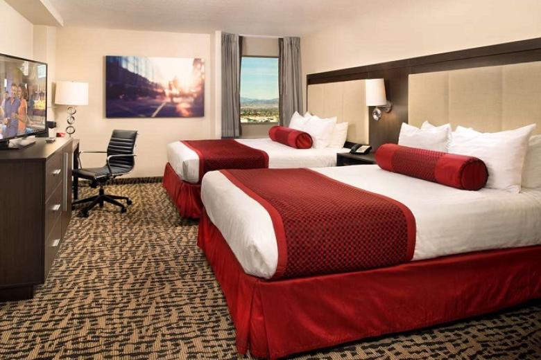 The STRAT Hotel, Casino & Tower