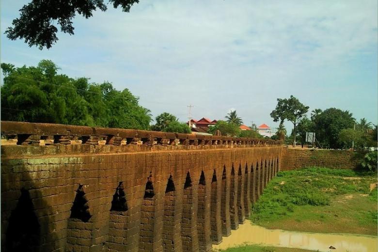Cầu Rồng Kompong Kdei