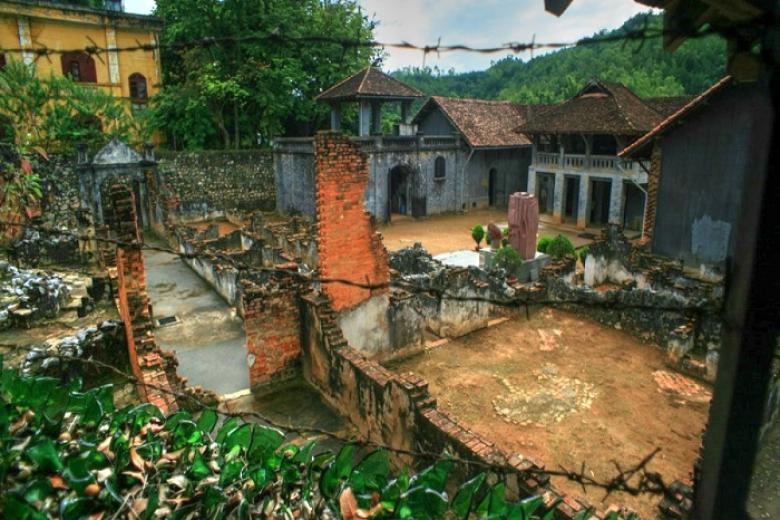 Nhà tù Sơn La