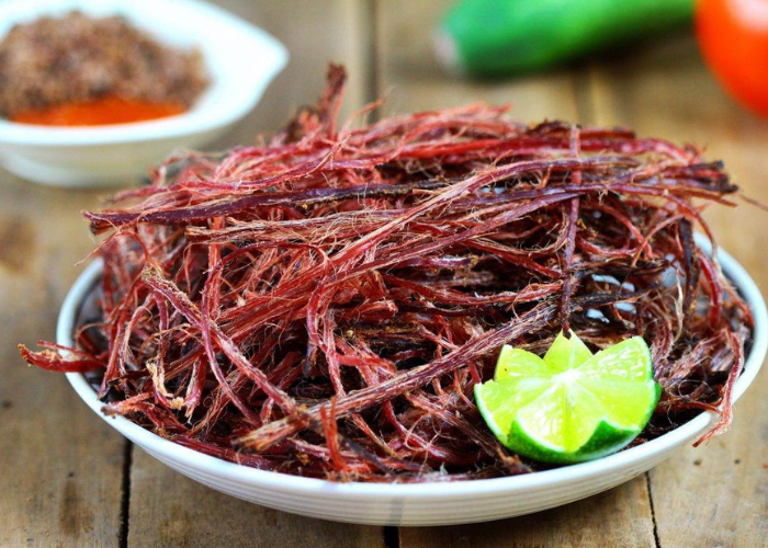 Thức quà Mộc Châu - Thịt trâu gác bếp