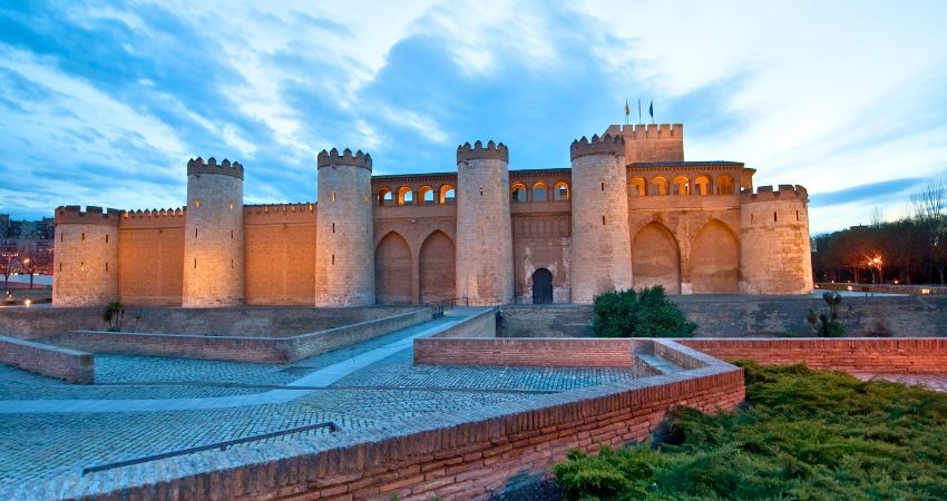 Cung điện Aljafería - Tây Ban Nha