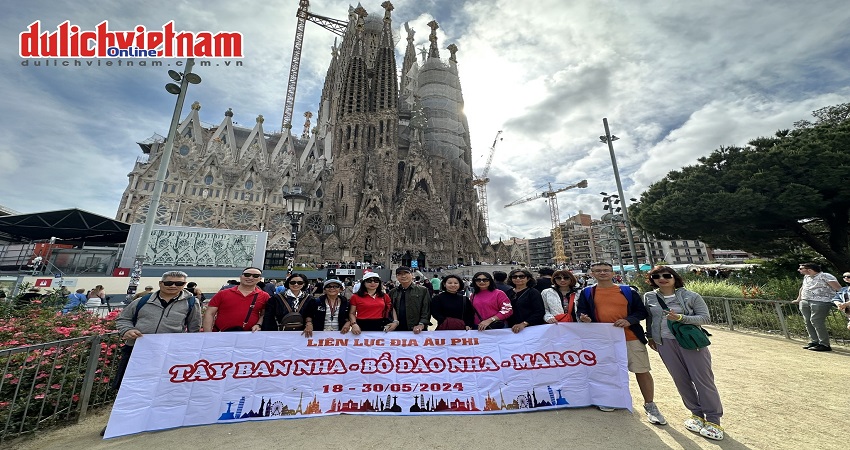 Nhà thờ Sagrada Familia