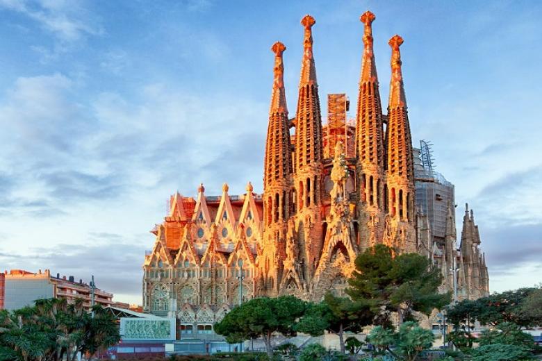 Nhà thờ Sagrada Familia