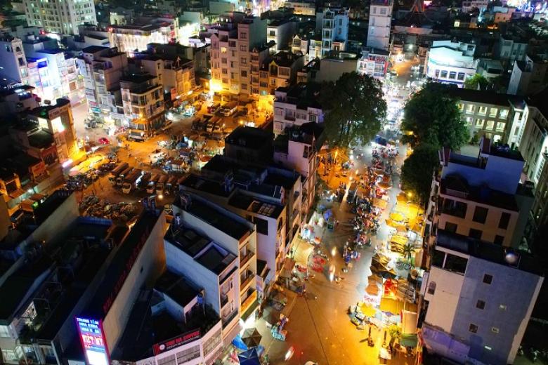 Pleiku về đêm