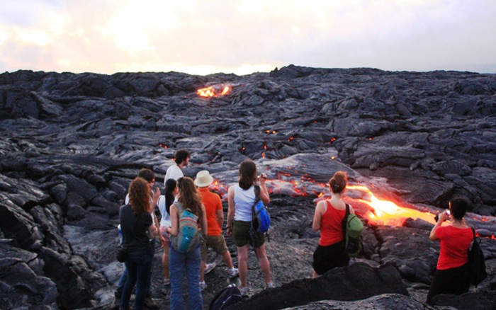 7-hoat-dong-du-lich-mao-hiem-Hawaii