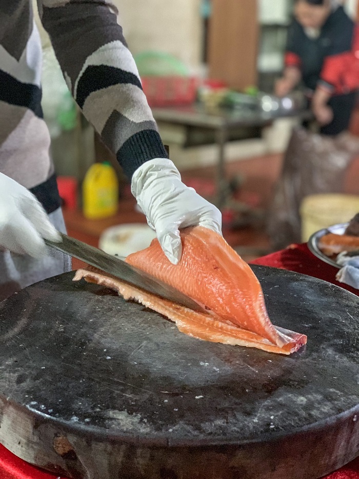 Cá hồi Mộc Châu có thể chế biến được nhiều món.