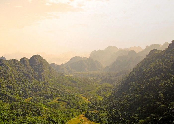 The beauty like paradise on earth of Ba Khan valley, Hoa Binh