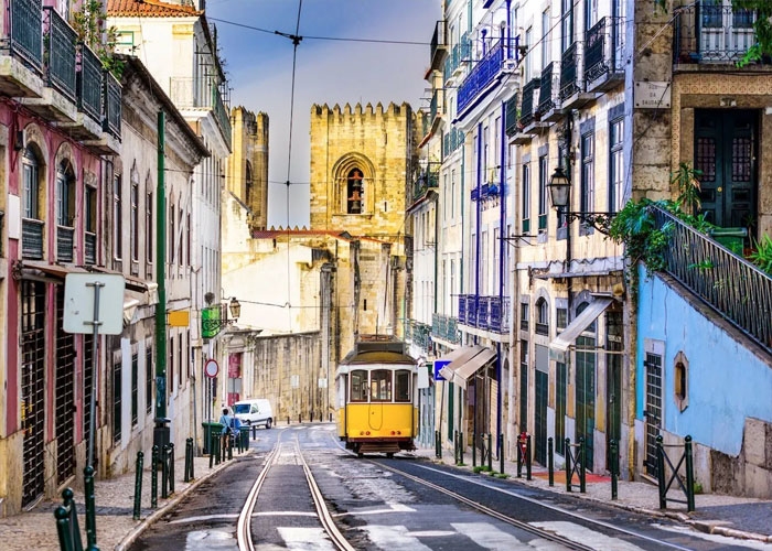 Thủ đô Lisbon. Ảnh: enjoyyourlife.blog