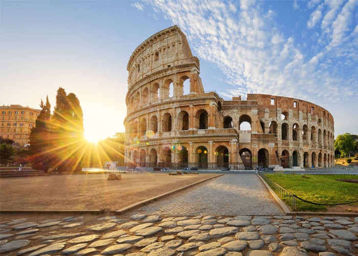 Đấu trường La Mã, Rome, Italy. Ảnh: travel.earth