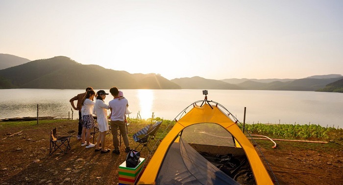 Cắm trại cùng gia đình ở hồ Khe Ngang Huế