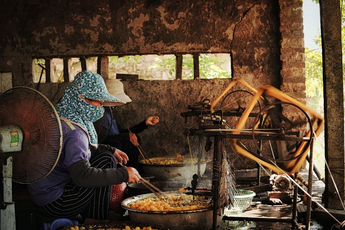 làng nghề ươm tơ Hồng Lý
