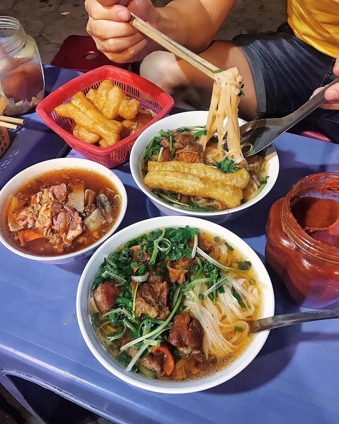 quán phở bò Hà Nội