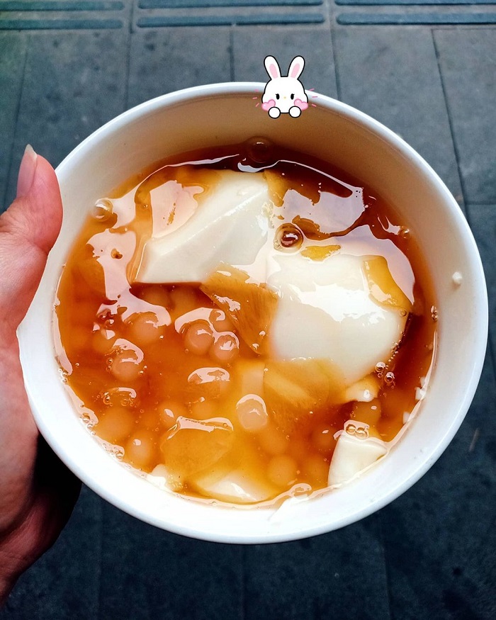 tàu hũ nóng Bùi Viện.
