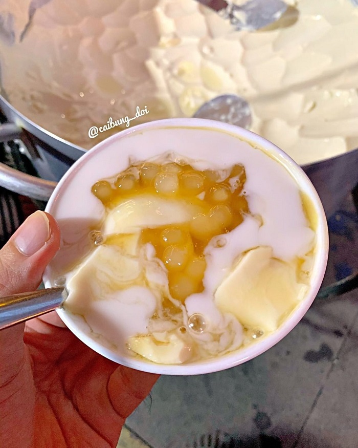 tàu hũ nóng Bùi Viện.