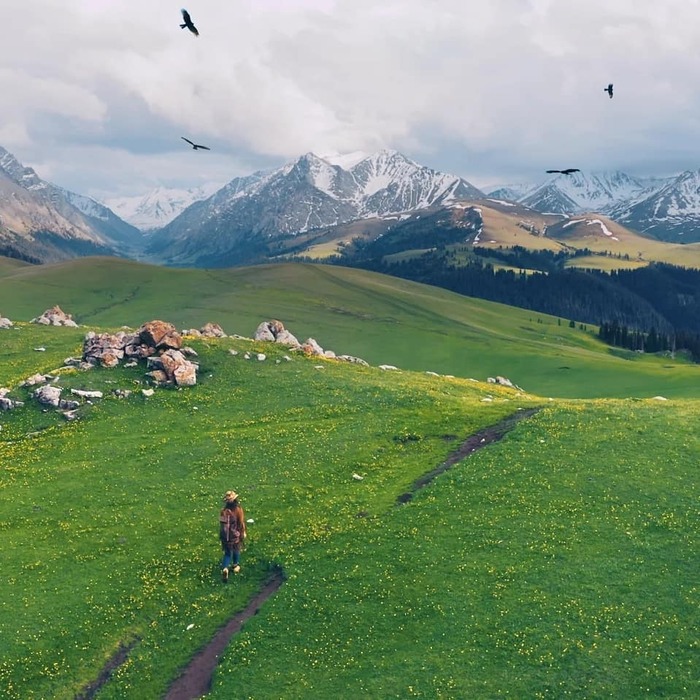 Đồng cỏ Karajun là một di sản thiên nhiên thế giới có cảnh quan độc đáo