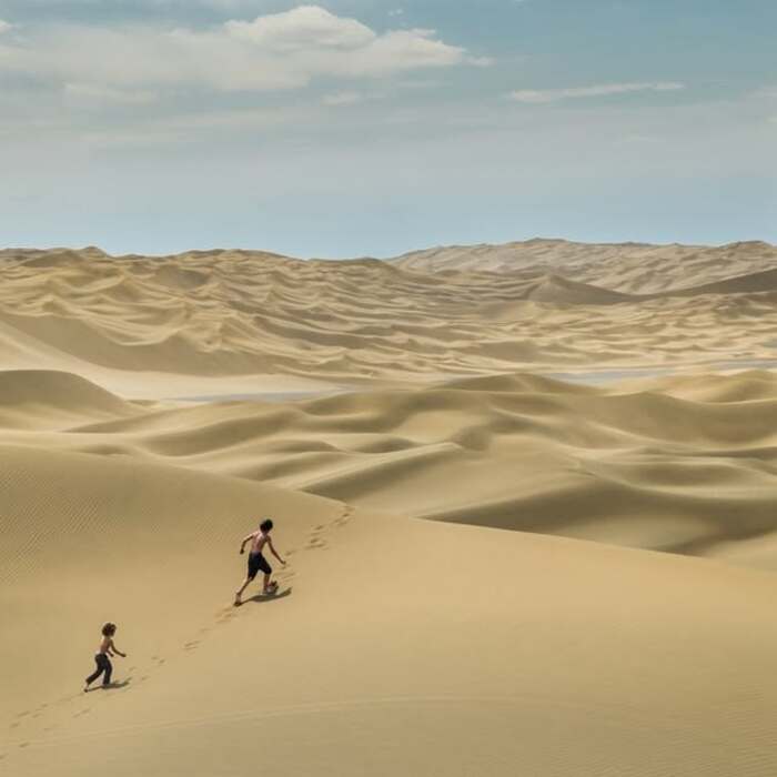 Tham quan Sa mạc Takla Makan cùng  cẩm nang du lịch Tân Cương Trung Quốc 