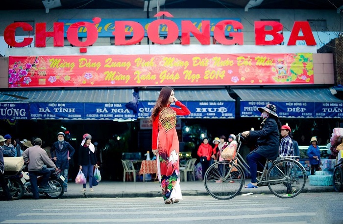 khu chợ nổi tiếng nhất Việt Nam