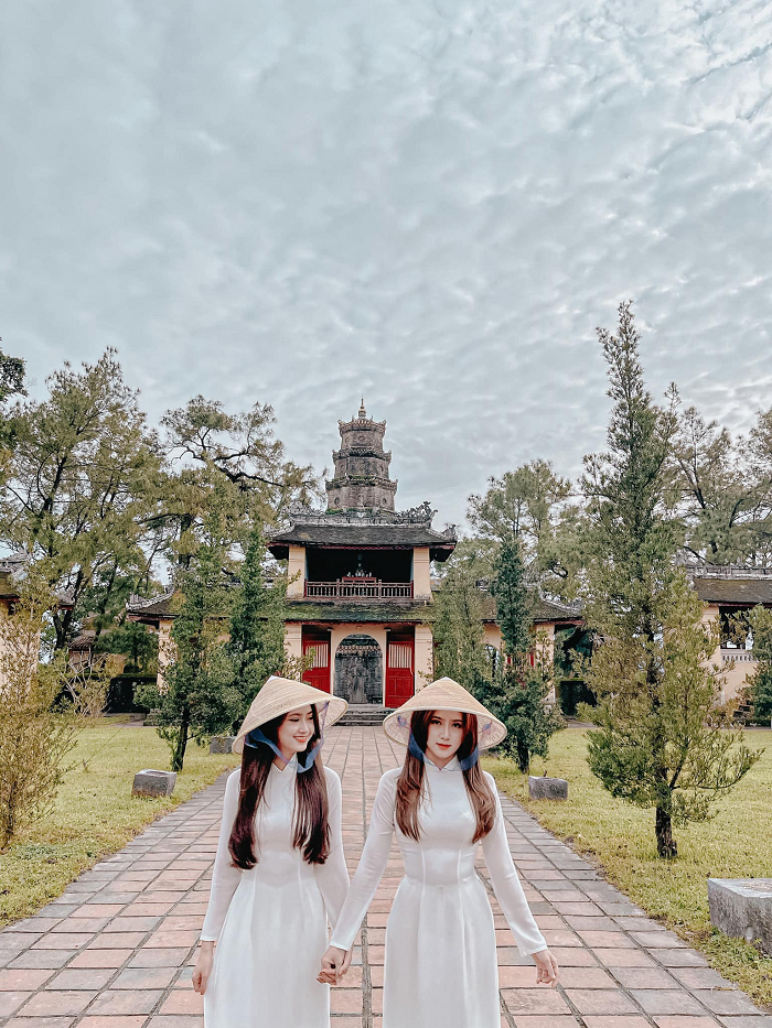 Du lịch Huế 1 ngày, khám phá hết những điểm đến tuyệt đẹp và ‘ăn sạch’ cố đô ngay thôi nào! 