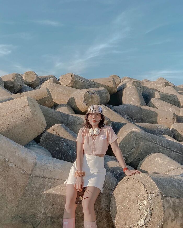 Rong ruổi hoà mình giữa thiên nhiên thơ mộng tại các bãi biển đẹp ở Huế khiến bao người say đắm