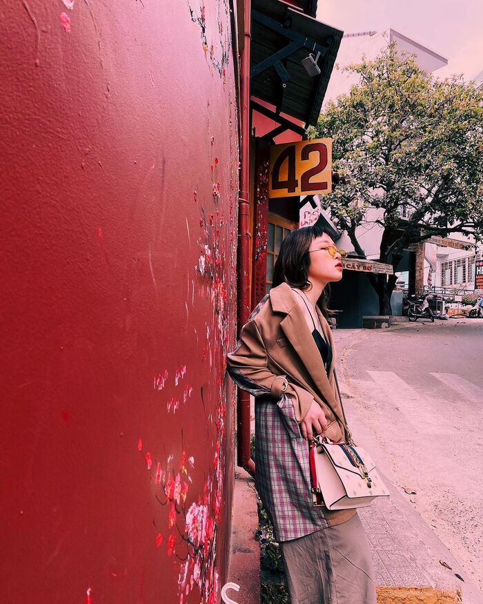 Lưu giữ dấu ấn riêng tại các địa điểm chụp ảnh phong cách hoài cổ ở Đà Lạt