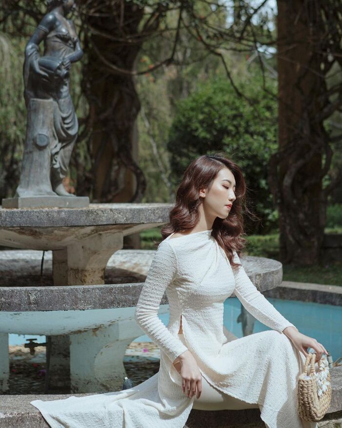 Lưu giữ dấu ấn riêng tại các địa điểm chụp ảnh phong cách hoài cổ ở Đà Lạt