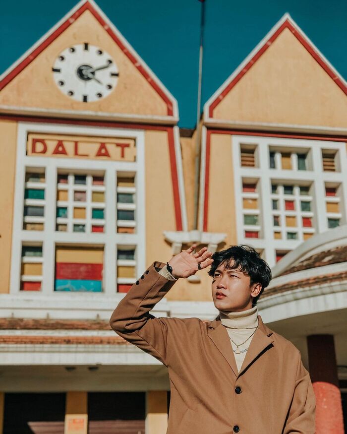 Lưu giữ dấu ấn riêng tại các địa điểm chụp ảnh phong cách hoài cổ ở Đà Lạt