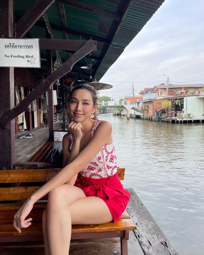 Hoa hậu Thuỳ Tiên du lịch Thái Lan