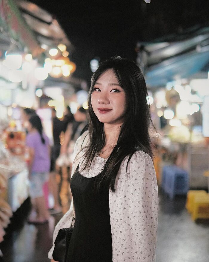 Chợ Hồ Thị Kỷ là  địa điểm vui chơi về đêm ở Sài Gòn dành cho các tín đồ thực thần
