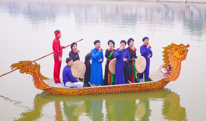 du lịch Bắc Ninh chìm đắm trong những làn điệu dân ca quan họ