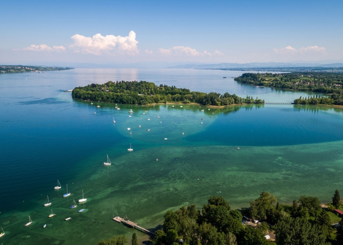 Du lịch Đức - Hồ Bodensee với làn nước trong xanh đẹp mắt