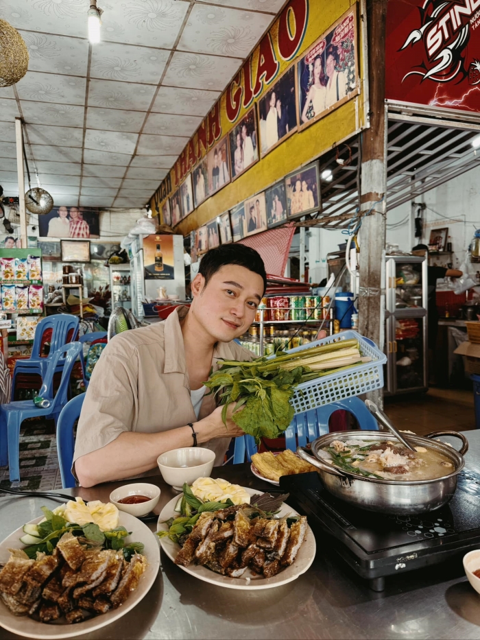 Quang Vinh khám phá ẩm thực Cần Thơ 