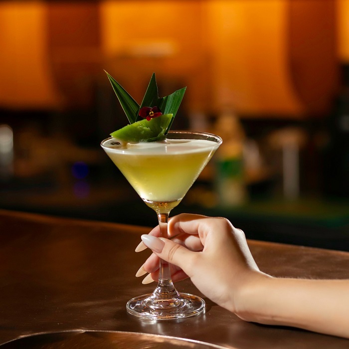 Tận hưởng sự sang trọng tại quán cà phê view đẹp ở Quận Hoàn Kiếm Hà Nội