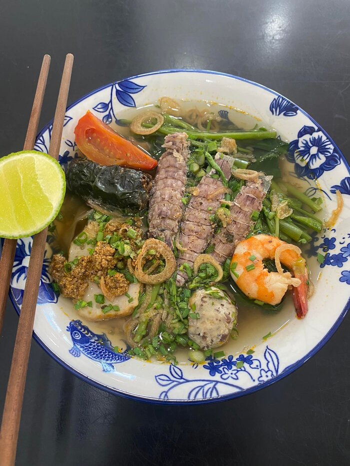 Quán bánh đa cua ngon nổi tiếng ở TP HCM - Bếp Bánh Đa Cua Hải Phòng