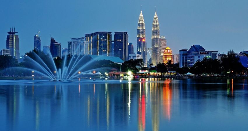 Kuala Lumpur vào tháng 5 - 8 rất lý tưởng để đón khách du lịch.