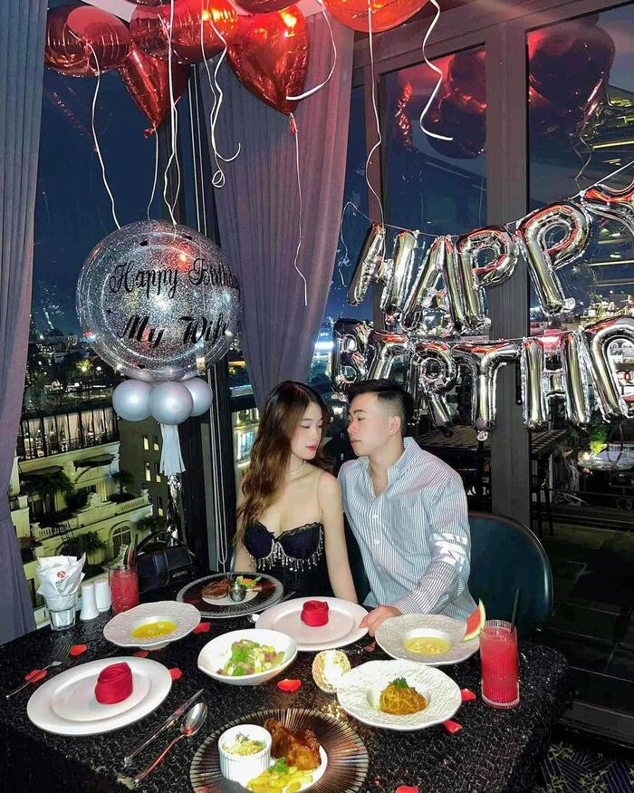 Tổng hợp các địa điểm đi chơi Valentine ở Hà Nội - Nhà hàng hẹn hò lãng mạn