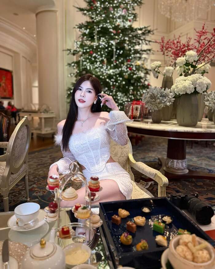 Điểm tụ hop bạn bè cuối năm ở TP HCM - Park Hyatt Saigon