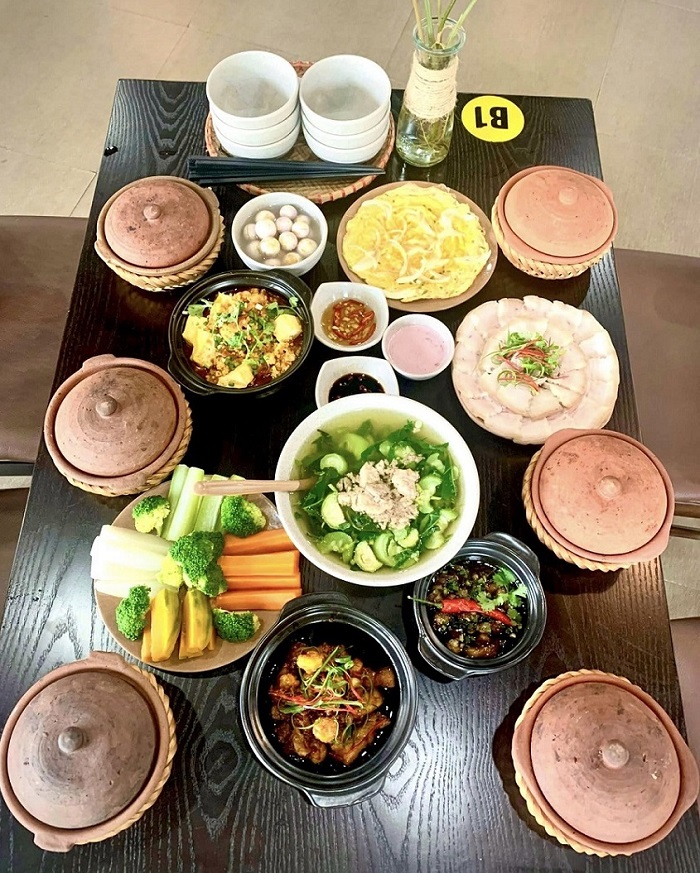 lịch trình đi Hạ Long 2 ngày 1 đêm dịp Tết thưởng thức cơm niêu chắc bụng, no nê