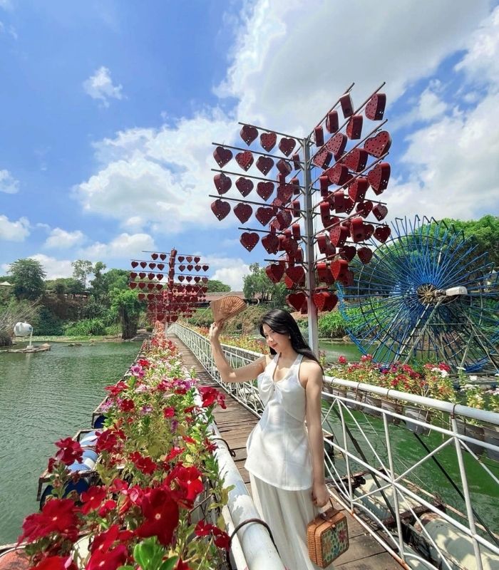 Khu du lịch Bửu Long gần sân bay Long Thành