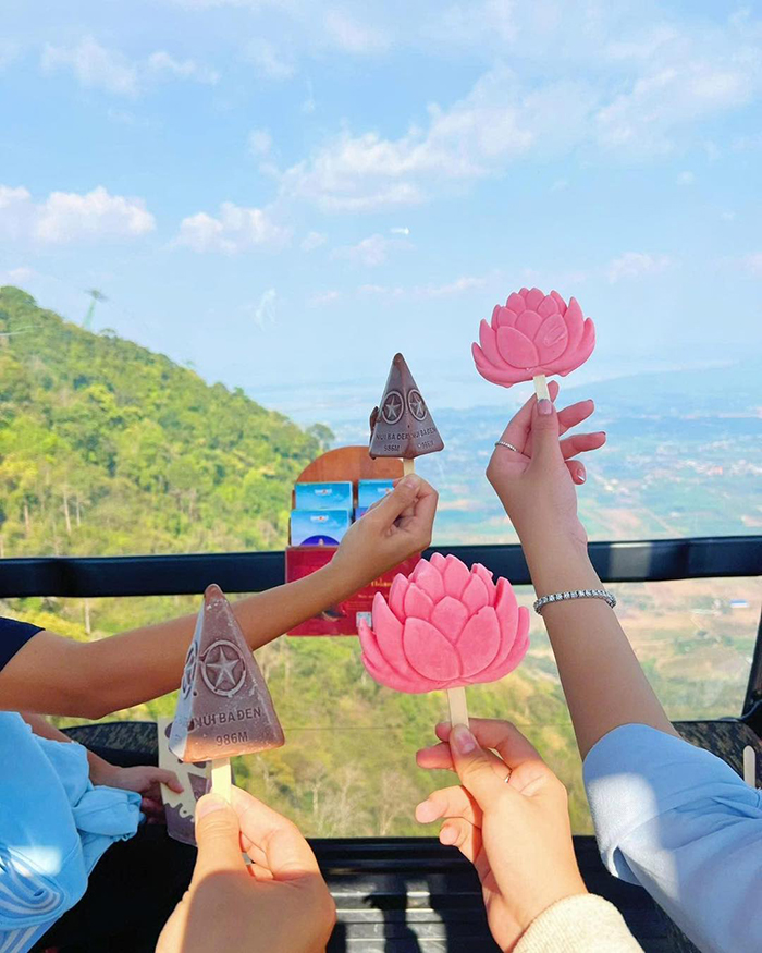 So sánh các loại giá vé cáp treo Núi Bà Đen 2026