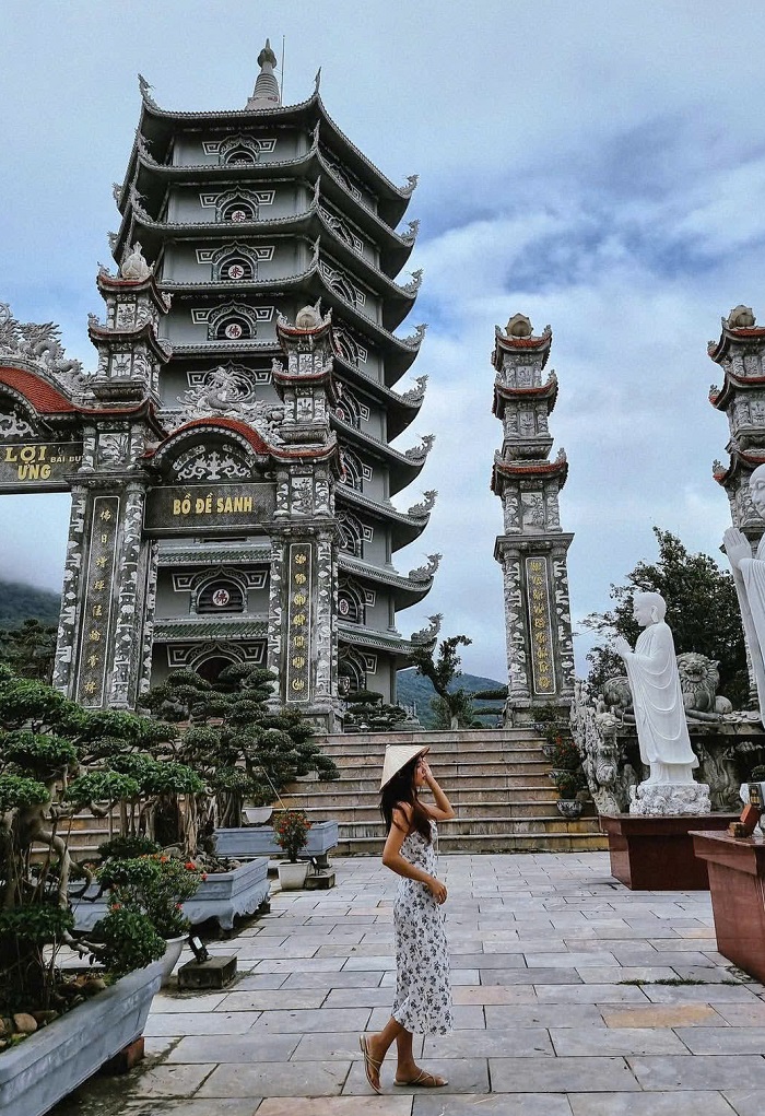 Lịch trình 2 ngày du lịch Đà Nẵng dịp Tết chiêm bái chùa Linh Ứng dịp đầu năm